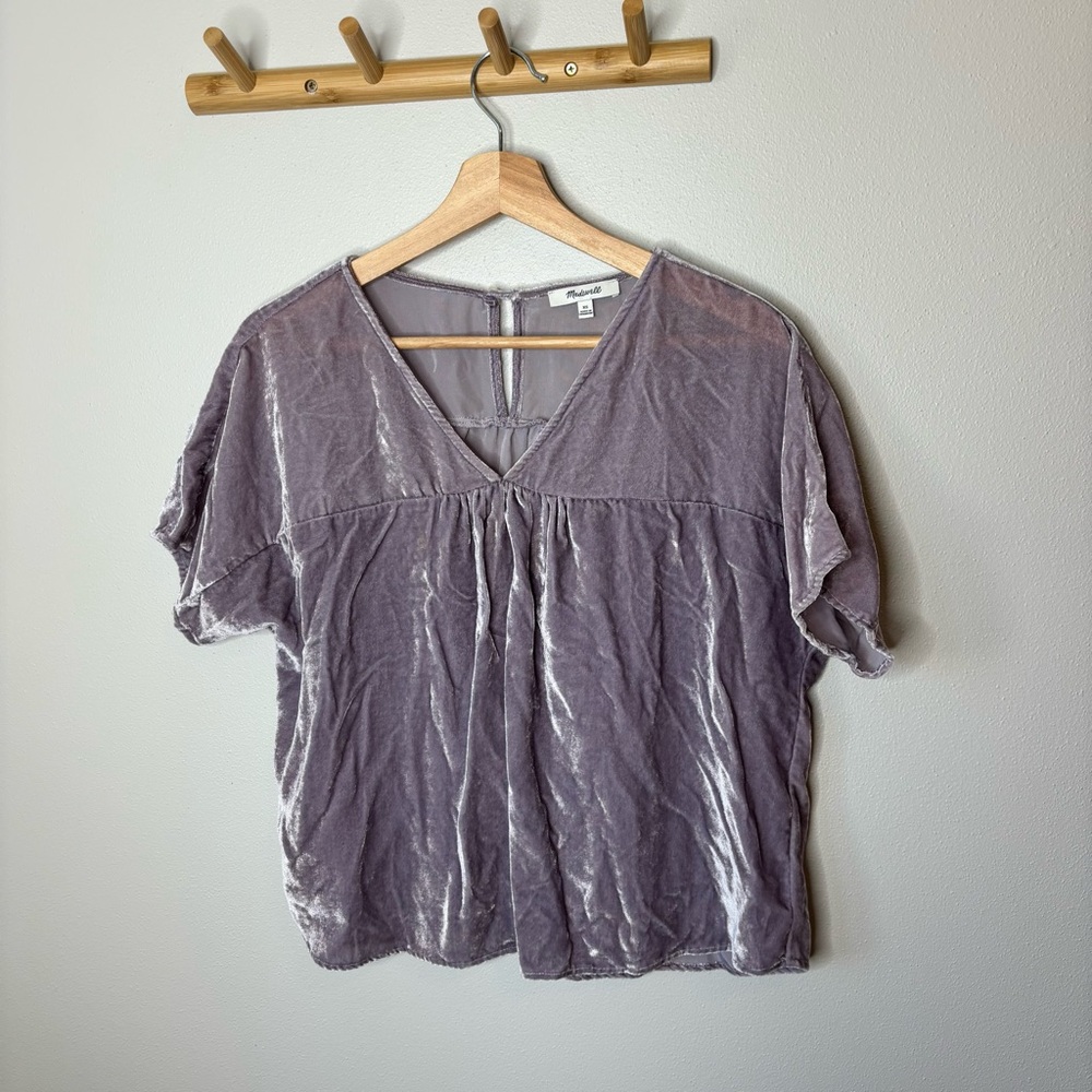 Madewell Lavender Velvet Flutter Sleeve Top xs